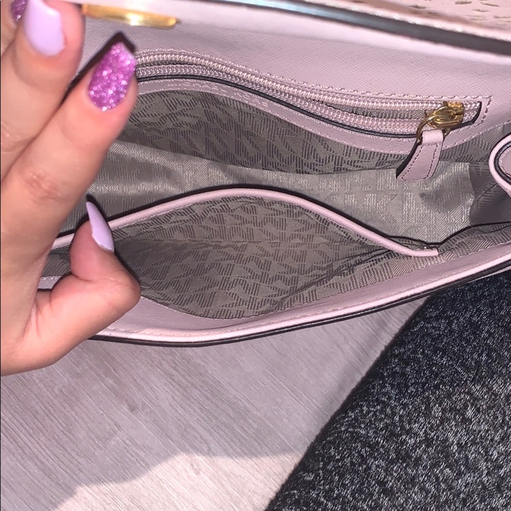 michael kors pink hand handbag perfect condition - Picture 7 of 10